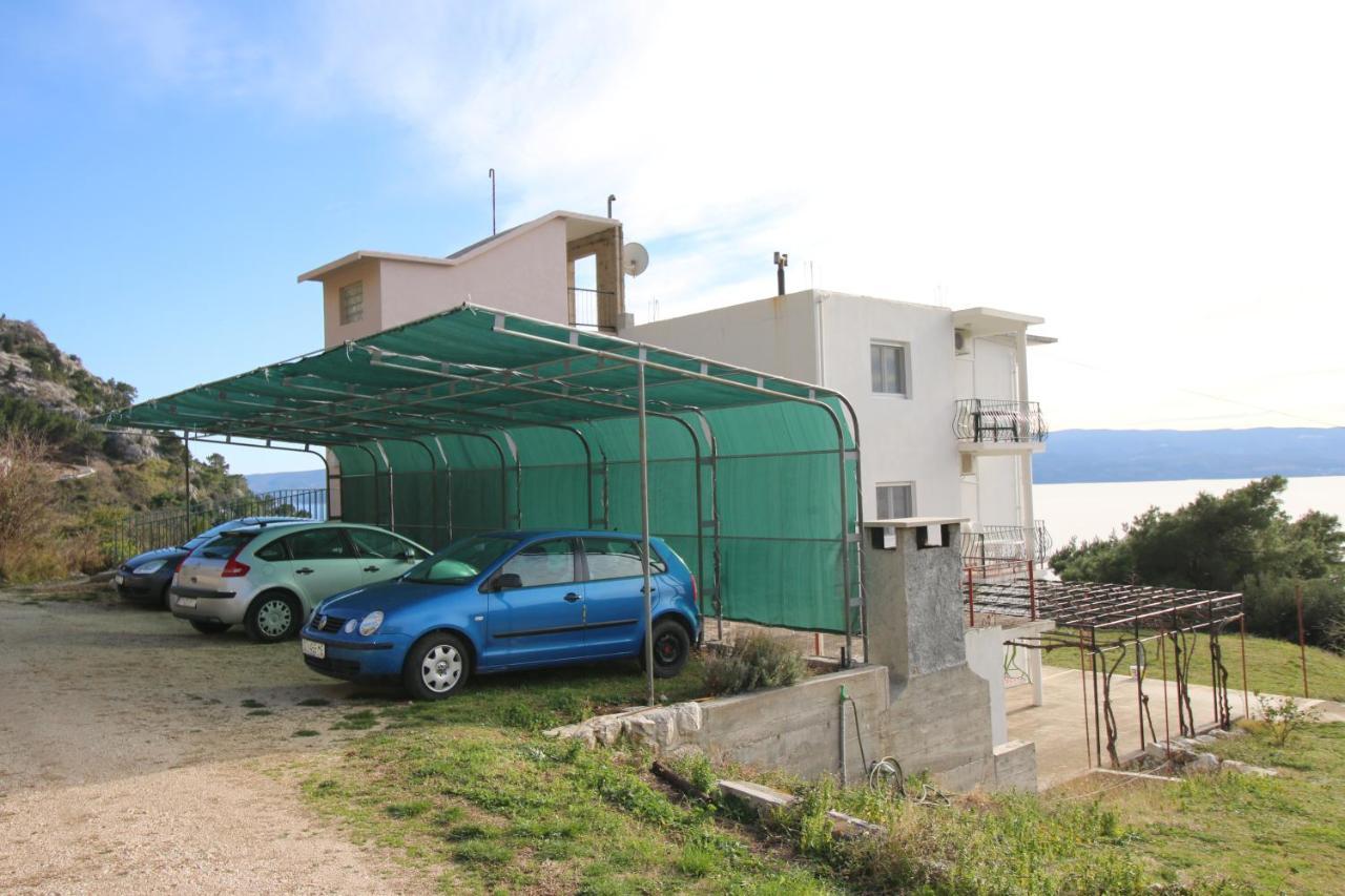 Apartment With 2 Balconies And Sea View Omis Ngoại thất bức ảnh